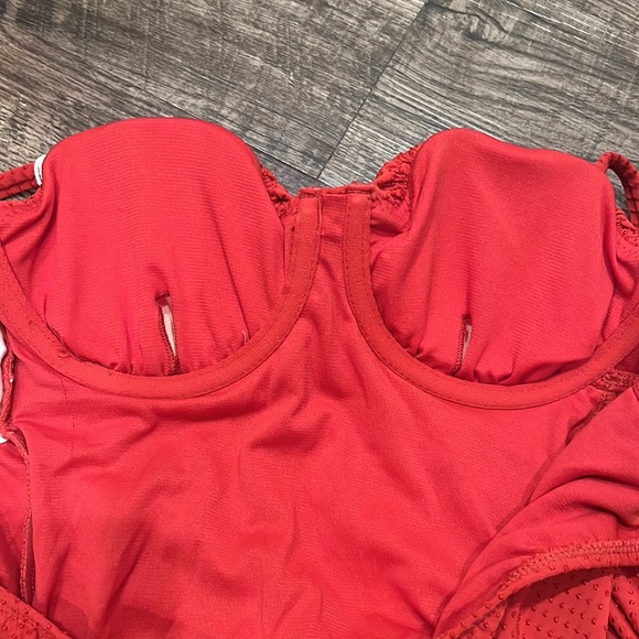 RHODE red textured dot one piece S(4-6) - Picture 7 of 10